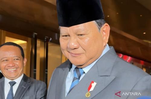Presiden Prabowo Hadiri Resepsi Pernikahan El Rumi dan Syifa Hadju