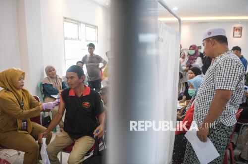 Ribuan Calon Haji Samarinda Terima Vaksin Meningitis dan Influenza