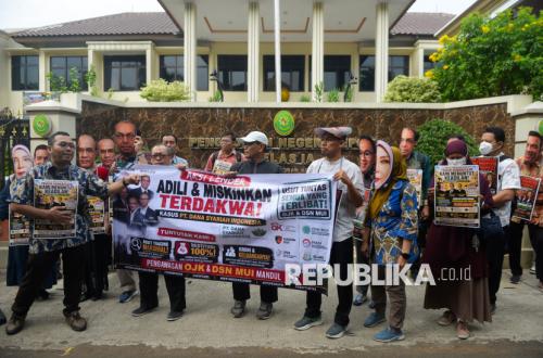 OJK Serahkan Hasil Pemeriksaan Dana Syariah Indonesia ke Bareskrim