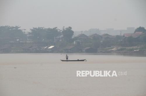 Kabut Asap Selimuti Palangka Raya, Jarak Pandang Warga Terganggu