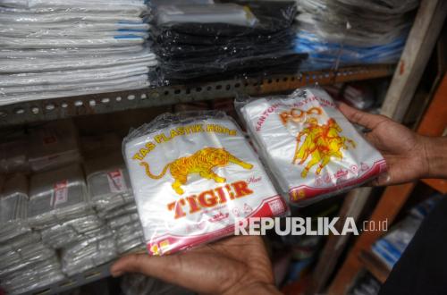 Apindo Jateng: Banyak Pengusaha Tekor Akibat Meroketnya Harga Biji Plastik