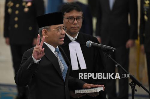 Presiden Dua Kali Ganti Menkeu, Ekonom: Bukan Sinyal Bagus bagi Pasar