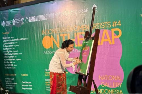 Veronica Tan Ajak Perempuan Berkarya dalam Pameran Indonesian Women Artist
