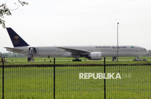 Antisipasi Kenaikan Avtur, Ekonom Minta Struktur Biaya Haji Dirombak