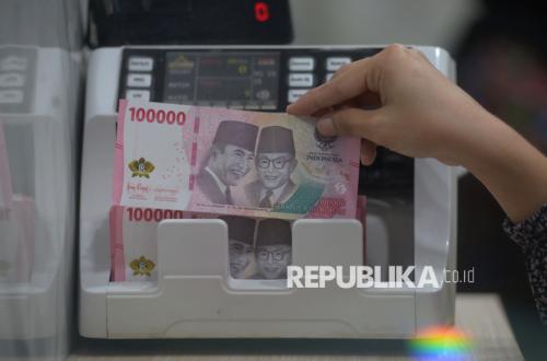 Rupiah Undervalued tapi Masih Terus Tertekan