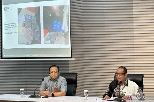 KPK memerinci barang bukti dalam kasus suap Bupati Muara Enim