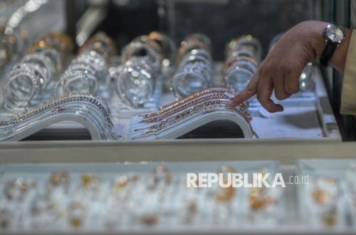 Emas Tetap Jadi Investasi Paling Menjanjikan di Tengah Geopolitik Global