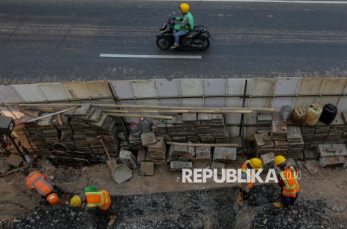 Trotoar Cawang Ditata Lebih Nyaman untuk Pejalan Kaki dan Disabilitas