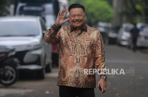 Otto Hasibuan: Advokat Harus Pintar dan Jujur