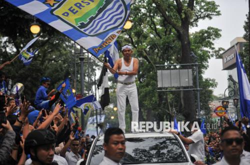 Dikiritik Netizen Soal Bonus untuk Persib, KDM Siap Buka Data Pembeli Sapinya