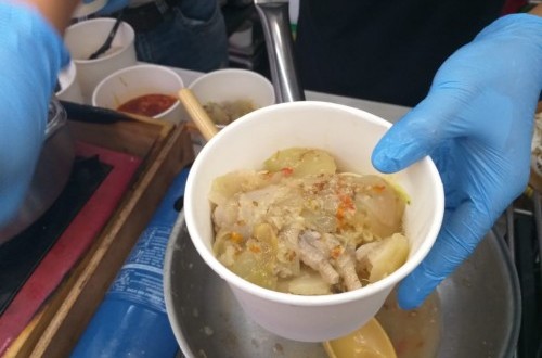 Benarkah Sering Makan Seblak Picu Kista Ovarium? Ini Kata Dokter