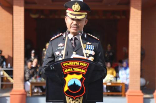 Ribuan Massa AMPB Geruduk Mapolresta Pati Tuntut Kaporesta Dicopot, Polda Jateng Terjunkan Brimob
