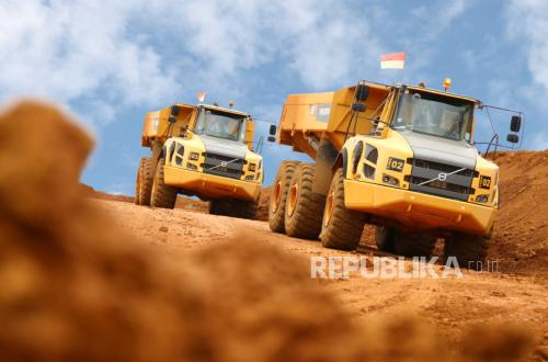 Rosan Sebut 6 Proyek Hilirisasi Siap Groundbreaking Bulan Ini