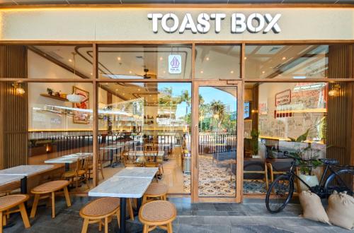 Kulineran Kopitiam Ala Singapura Kini Lebih Tenang, Toast Box Resmi Kantongi Sertifikat Halal