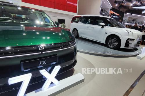 Geely Group Resmi Perkenalkan Zeekr di IIMS 2026, Hadirkan Dua Model Premium