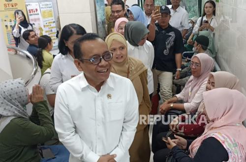 Pantau CKG di Cilandak, Menko PMK Ungkap 70 Juta Warga Sudah Ikut CKG
