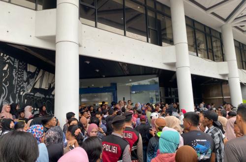 Kasus Kredit Macet, Tiga Pejabat BPR Cirebon Ditahan Kejaksaan