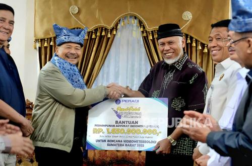 Bangun Sejumlah Sarpras, Peradi Peduli Bencana Sumbar