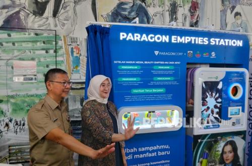 Paragon Luncurkan Empties Station di Halte CSW, Dorong Daur Ulang Sampah Kosmetik