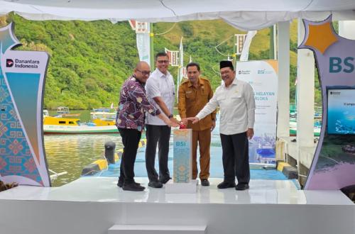 Dukung Kampung Nelayan Merah Putih, BSI Kembangkan Kampung Nelayan Warloka di NTT