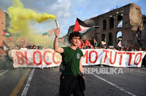 Ribuan Turun ke Jalan di Italia Kecam Pembajakan Global Sumud Flotilla oleh Israel