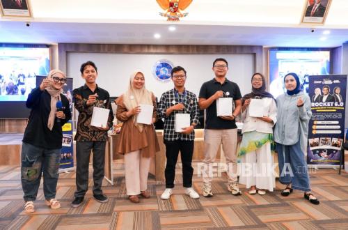 50 Peserta Terima Beasiswa Rocket Incubation 2026