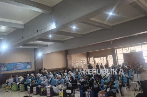 Kuota Haji Bandung Barat Turun Drastis, Tahun Ini Hanya 89 Jamaah Berangkat
