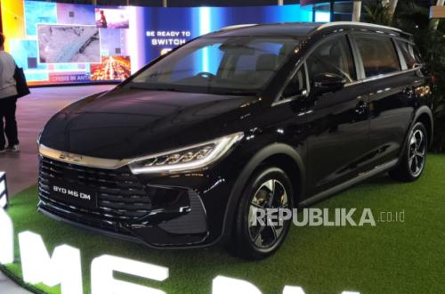 BYD Resmi Perkenalkan M6 DM, MPV Hybrid dengan Jarak Tempuh 1.800 Km Sekali Pengisian