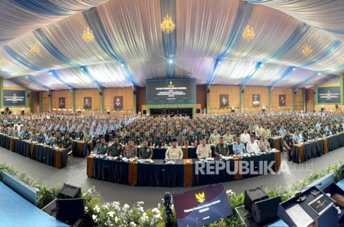 Danseskoad Sebut Bersejarah, RI 1 Beri Taklimat ke 1.095 Perwira TNI dan Polri