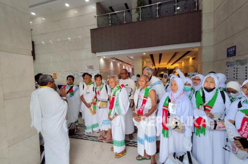 Mengapa Rasulullah Melarang Jamaah Haji Berpuasa pada Hari Arafah?