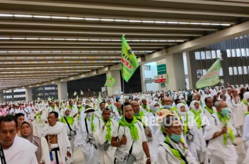 Jamaah Haji Embarkasi Lombok Mulai Tiba di NTB pada 1 Juni 2026