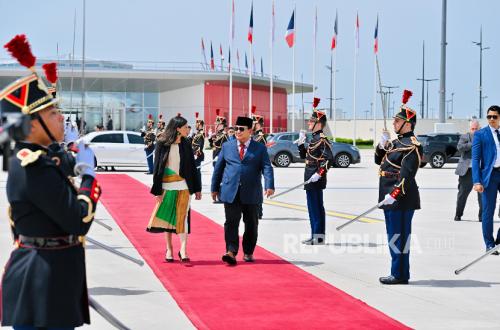 Akhiri Kunjungan di Perancis, Prabowo Tinggalkan Paris Menuju Jakarta