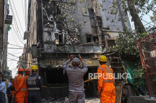 Para Muslim Jadi Pahlawan Kebakaran Hotel di Delhi