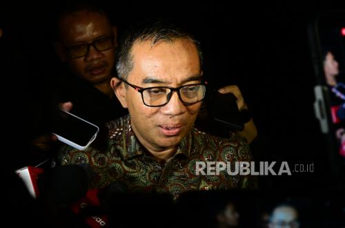 Mendiktisaintek Ungkap Kembangkan Industri Farmasi dan Mobil Nasional