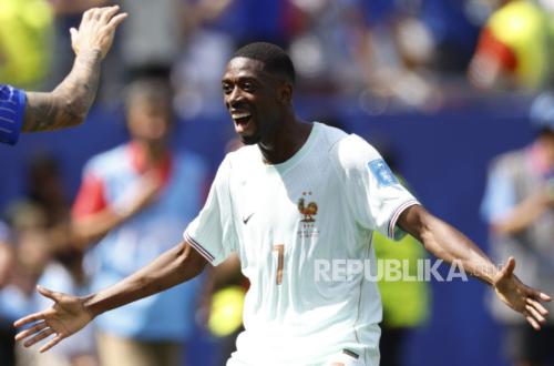 Cetak Sejarah, Ousmane Dembele Muslim Perdana yang Cetak Hat Trick di Piala Dunia