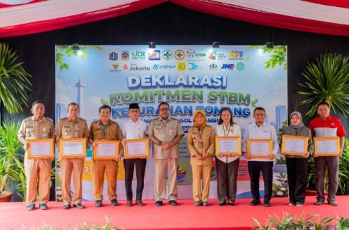 Dukung Program Sanitasi, Bank Jakarta Bangun MCK Komunal