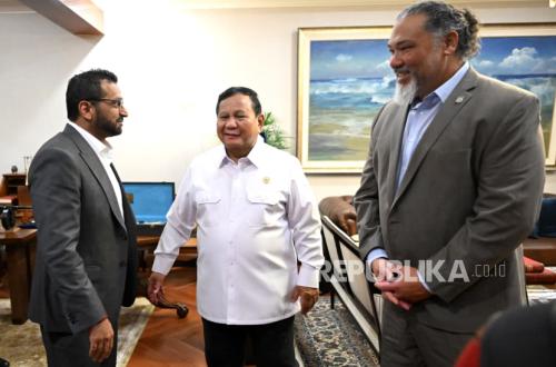 Presiden Didampingi Kepala BIN Terima Kunjungan Direktur FBI