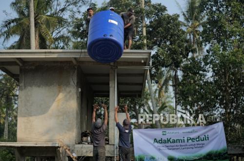 AdaKami dan BenihBaik Bangun Sumur Bor, Perluas Akses Air Bersih di Lampung Selatan
