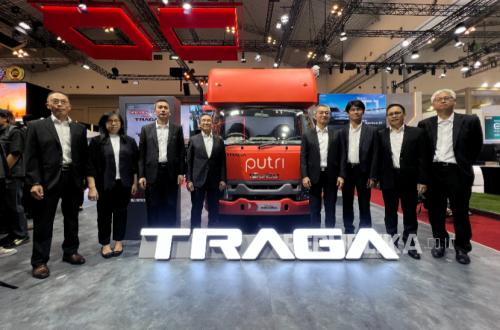 Isuzu Pamerkan Kendaraan Niaga Multifungsi di GIIAS, Siap Dukung Logistik Hingga Industri Kreatif