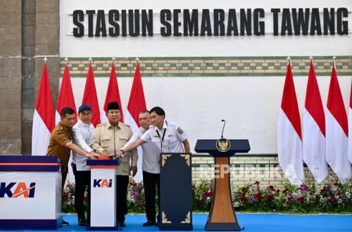 Resmikan Wajah Baru Stasiun Semarang Tawang, Prabowo Bicara Warisan Sejarah