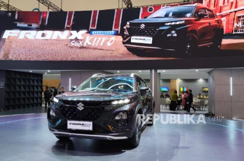 Suzuki Lengkapi Lini Fronx dengan Varian SGX Hybrid Kuro di GIIAS 2026