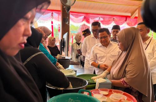 Usaha Ultra Mikro Perempuan Perkuat Ekonomi Masyarakat Pesisir