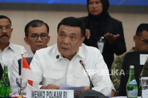 Musnahkan 1,3 Ton Ketamin, Menko Djamari: Hadiah HUT Ke-81 RI