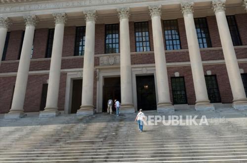 Trump Kalah Lawan Harvard, Hakim Tolak Gugatan