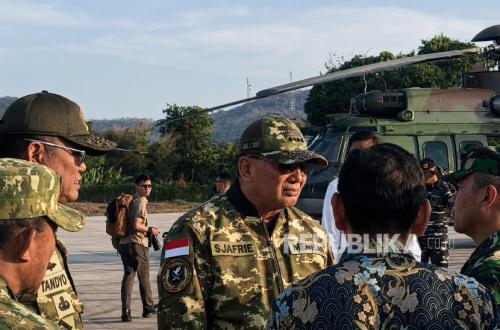 Menhan RI Minta PT DI dan GMF Terlibat MRO Hercules di Bandara Kertajati