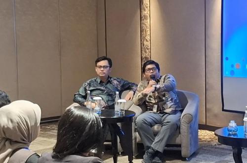 PLN Seleksi Lahan Pemerintah untuk Proyek PLTS dan Penyimpanan Energi
