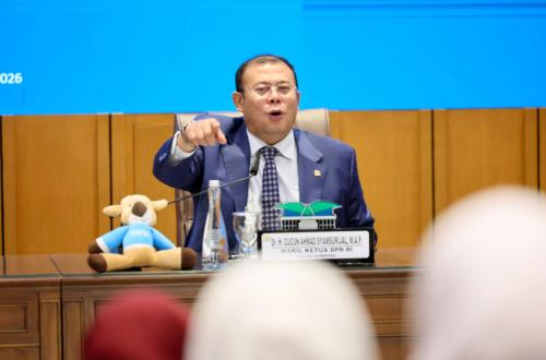 Cucun Ajak Santri Kenali Peran DPR dan Berani Bermimpi Jadi Pemimpin