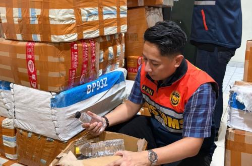 Bea Cukai Jakarta Gagalkan Penyelundupan 4.827 Liter Arak Bali Ilegal