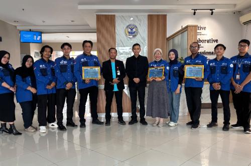 Mahasiswa UYM Raih Juara di Kompetisi Pasar Modal