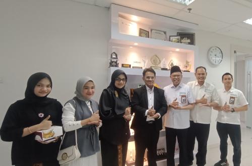 KNEKS dan ARC USK Kembangkan Minyak Nilam sebagai Substitusi Impor Bahan Baku Halal